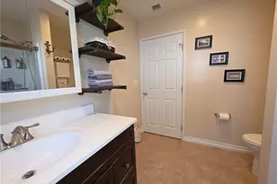 14334 Tiara St, Van Nuys, CA 91401 - Photo 8