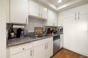 12830 Burbank Blvd, Valley Village, CA 91607 - Photo 10