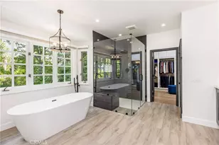 6032 County Oak Rd, Woodland Hills, CA 91367 - Photo 32