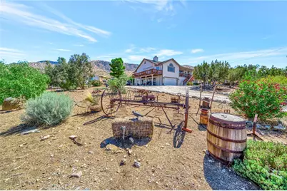 11720 Honeybee Lane, Juniper Hills, CA 93543 - Photo 74