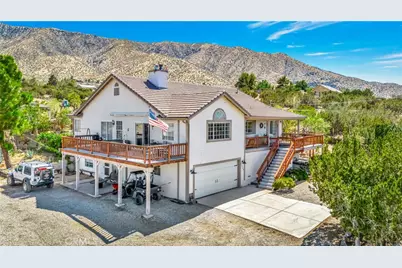 11720 Honeybee Lane, Juniper Hills, CA 93543 - Photo 4