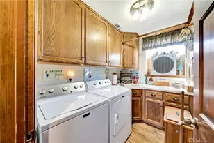 11720 Honeybee Ln, Juniper Hills, CA 93543 - Photo 38