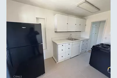 1030 W 88th Street, Los Angeles, CA 90044 - Photo 20
