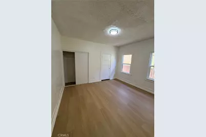 1030 W 88th Street, Los Angeles, CA 90044 - Photo 6