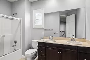 28002 Kenny Ln, Saugus, CA 91350 - Photo 36