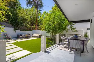 22284 Avenue San Luis, Woodland Hills, CA 91364 - Photo 32