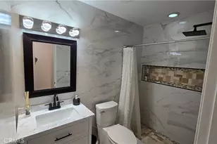 25657 Almendra Dr, Valencia, CA 91355 - Photo 10