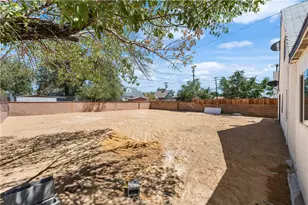 44014 10th St, Lancaster, CA 93534 - Photo 8
