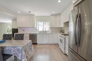 18352 Bessemer St, Tarzana, CA 91335 - Photo 18