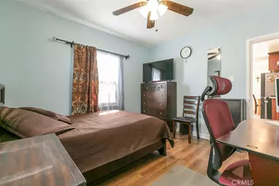 533 Hawthorne Street, Glendale, CA 91204 - Photo 28