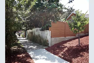 1127 N Commonwealth Avenue, Los Angeles, CA 90029 - Photo 12