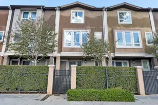 14665 Sherman Way, Van Nuys, CA 91405 - Photo 2