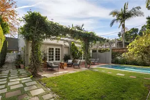 12139 Hollyglen Pl, Studio City, CA 91604 - Photo 48