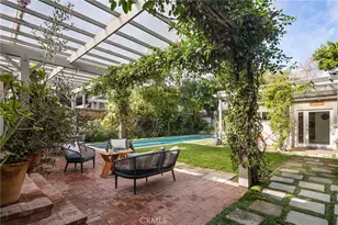 12139 Hollyglen Pl, Studio City, CA 91604 - Photo 46