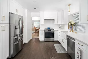 23456 Thornewood Dr, Newhall, CA 91321 - Photo 16