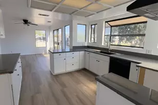 15682 Kingswood Dr, Victorville, CA 92395 - Photo 16