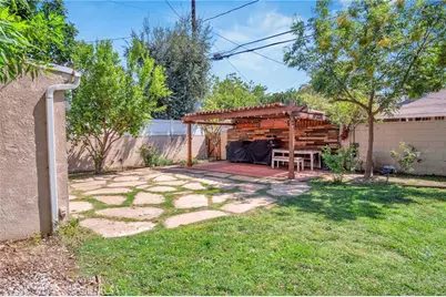 1343 N Whitnall Hwy, Burbank, CA 91505 - Photo 32
