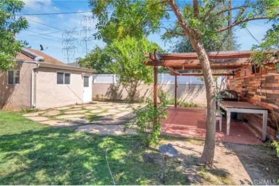1343 N Whitnall Hwy, Burbank, CA 91505 - Photo 30