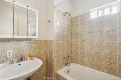 6608 Arlington Avenue, Los Angeles, CA 90043 - Photo 12