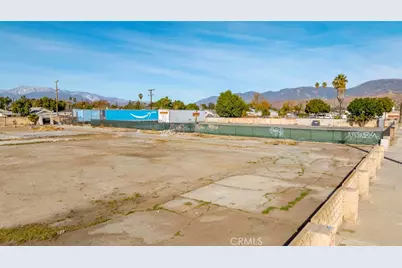 1708 N Mount Vernon Avenue, San Bernardino, CA 92411 - Photo 4