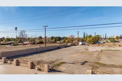 1708 N Mount Vernon Avenue, San Bernardino, CA 92411 - Photo 18