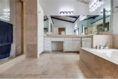 4725 Morella Avenue, Valley Village, CA 91607 - Photo 20