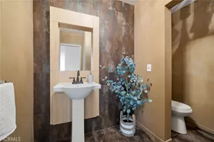 5339 Newcastle Ave, Encino, CA 91316 - Photo 20