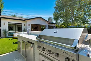 13024 Bloomfield St, Studio City, CA 91604 - Photo 48