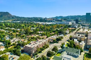 4310 Cahuenga Blvd, Toluca Lake, CA 91602 - Photo 8