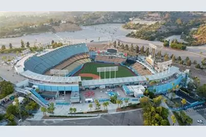 700 Lookout Dr, Los Angeles, CA 90012 - Photo 10