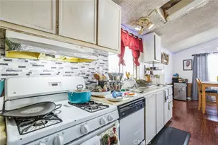 3300 15th Street, Rosamond, CA 93560 - Photo 16