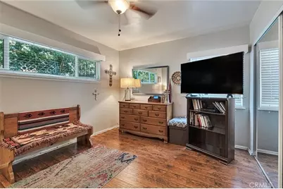 17349 Hartland Street, Van Nuys, CA 91406 - Photo 10