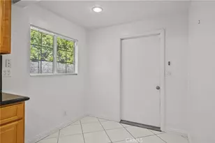 7725 Ethel Ave, North Hollywood, CA 91605 - Photo 24