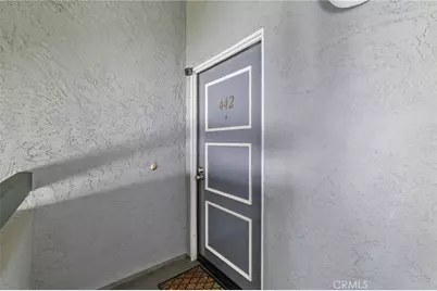 26750 Claudette Street #442, Canyon Country, CA 91351 - Photo 2