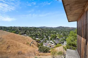 22628 Quinta Rd, Woodland Hills, CA 91364 - Photo 10