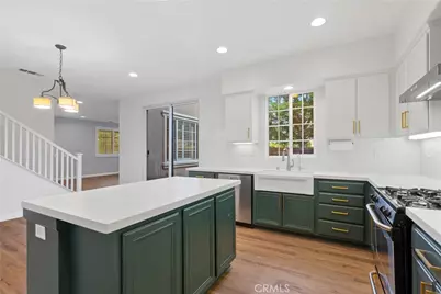 27446 Acacia Drive, Valencia, CA 91354 - Photo 14