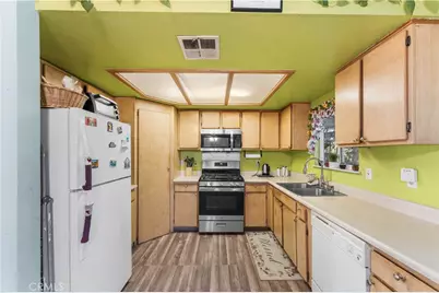 39132 161st Street, Palmdale, CA 93591 - Photo 20