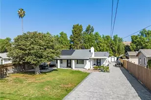 4321 Apricot Rd, Simi Valley, CA 93063 - Photo 2