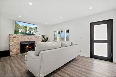 4321 Apricot Road, Simi Valley, CA 93063 - Photo 6