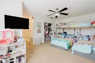 23437 Abbey Glen Pl, Valencia, CA 91354 - Photo 16