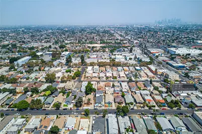 1049 W 61st Street, Los Angeles, CA 90044 - Photo 18