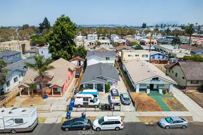 1049 W 61st Street, Los Angeles, CA 90044 - Photo 10