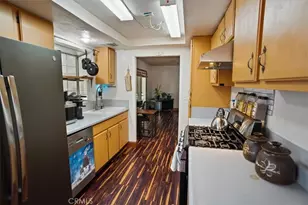 30602 San Martinez Rd, Val Verde, CA 91384 - Photo 6