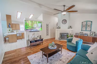 20164 Crestview Dr., Canyon Country, CA 91351 - Photo 4