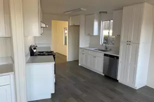 24303 Woolsey Canyon Rd, Canoga Park, CA 91304 - Photo 12