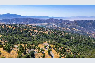 29600 Goldspike Road, Tehachapi, CA 93561 - Photo 26