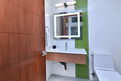 1152 N La Cienega Boulevard #203, West Hollywood, CA 90069 - Photo 30