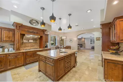 21120 Placerita Canyon Road, Newhall, CA 91321 - Photo 12