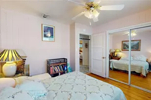 22542 Burbank Blvd, Woodland Hills, CA 91367 - Photo 16