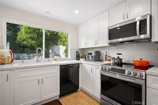 3015 Arrowhead Dr, Los Angeles, CA 90068 - Photo 12